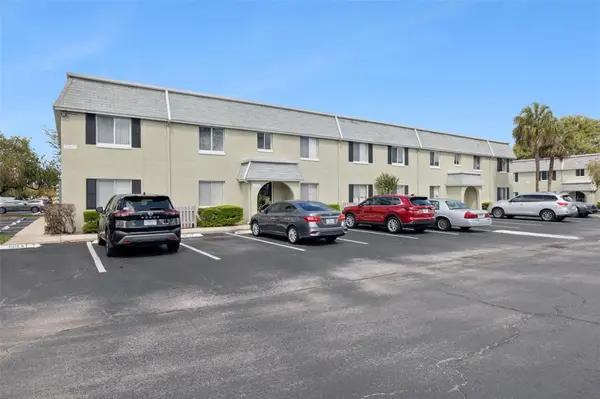 525 CONWAY RD #202, Orlando, FL 32807