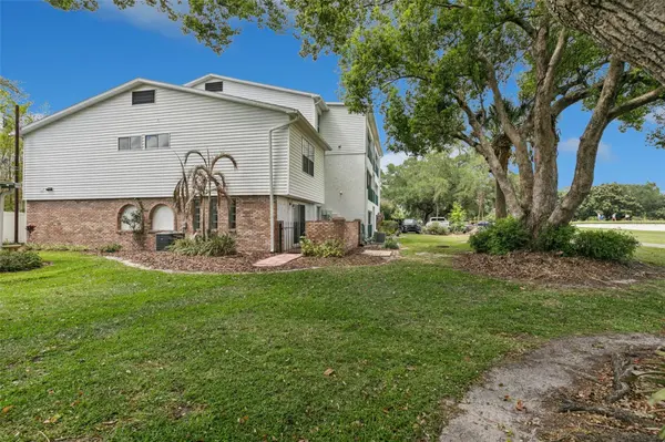 496 W PAR ST #496, Orlando, FL 32804
