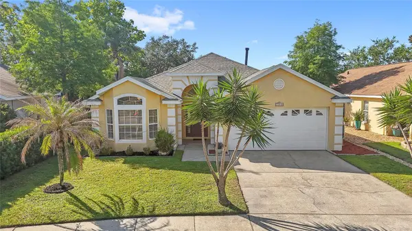 15840 AUTUMN GLEN AVE, Clermont, FL 34714