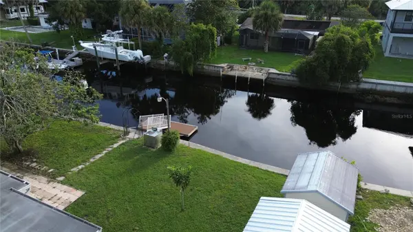 3896 N SEMINOLE PT, Crystal River, FL 34428