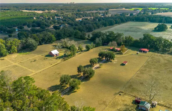 26707 NW 84TH PL, High Springs, FL 32643