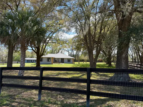 10 CARRY BACK RD, Ocala, FL 34482