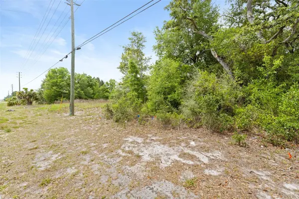 8093 COUNTY LINE RD, Spring Hill, FL 34606