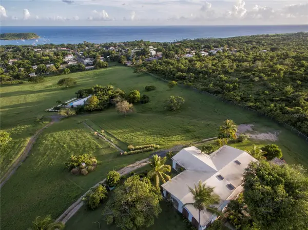 1 EL CERRO,  Vieques,  PR 00765