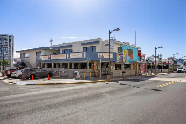 5916 AV. ISLA VERDE, Carolina, PR 00979
