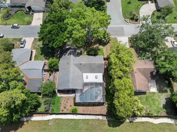 111 ESSEX DR, Longwood, FL 32779