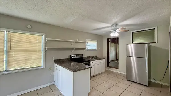 1310 N COMBEE RD #7, Lakeland, FL 33801
