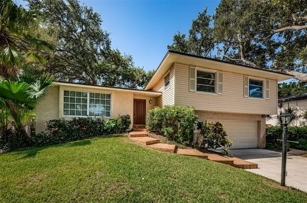 13732 86TH AVE, Seminole, FL 33776