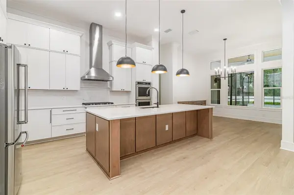 101 HALLMARK CT, Lake Mary, FL 32746