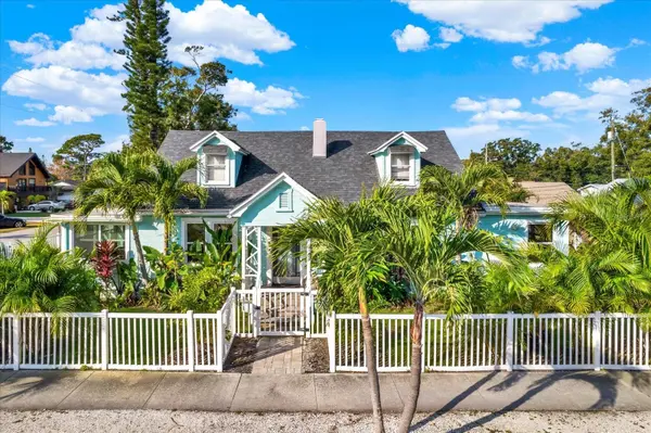 5201 18TH AVE S, Gulfport, FL 33707