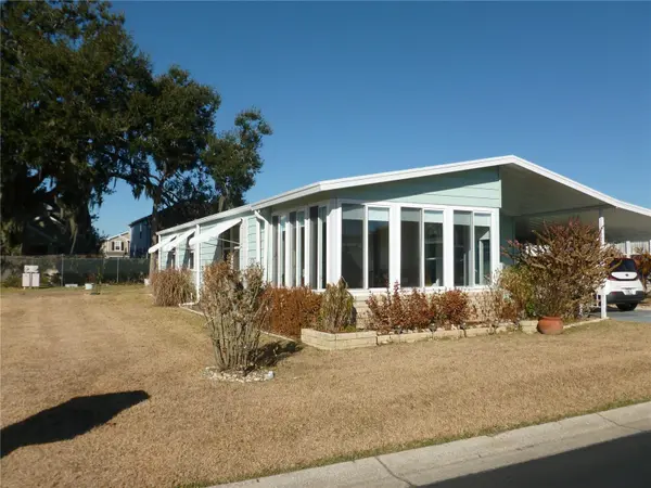 3145 HICKORY DR, Wesley Chapel, FL 33543