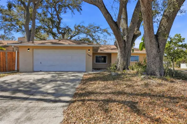 5760 71ST ST N, St Petersburg, FL 33709