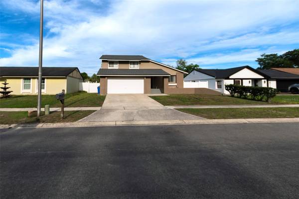 16119 COPPERFIELD DR, Tampa, FL 33618