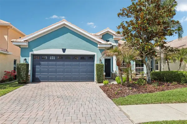 18028 MALAKAI ISLE DR, Tampa, FL 33647