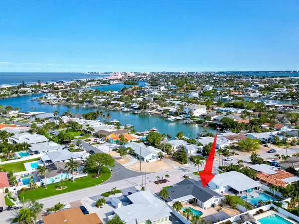 2203 W VINA DEL MAR BLVD, St Pete Beach, FL 33706