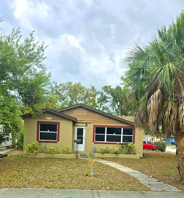 746 38TH AVE S, St Petersburg, FL 33705