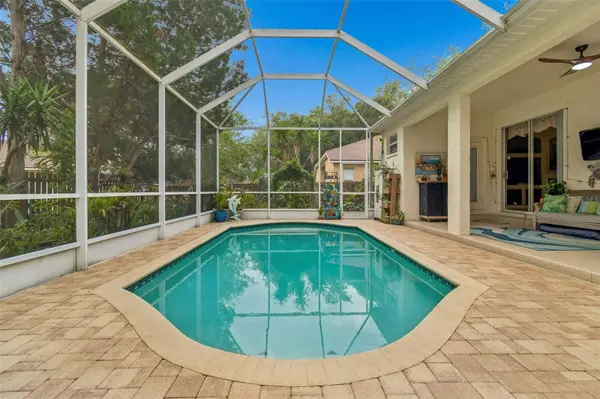 2901 RED COAT CIR, Brandon, FL 33511