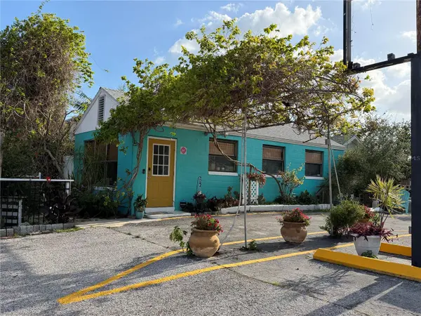 7300 CENTRAL AVE, St Petersburg, FL 33707