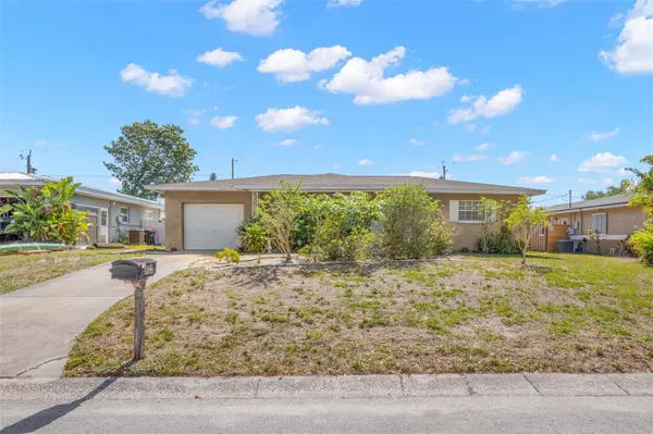 909 WOODLEY RD, Clearwater, FL 33764
