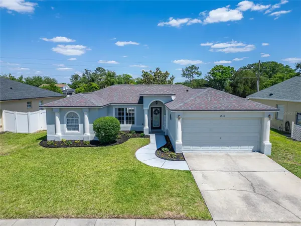 1730 CANOE DR, Lutz, FL 33559