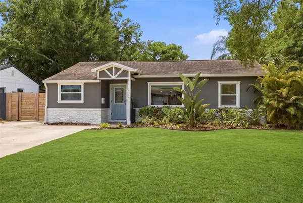 232 42ND AVE NE, St Petersburg, FL 33703