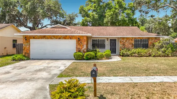 654 TIMBER POND DR, Brandon, FL 33510