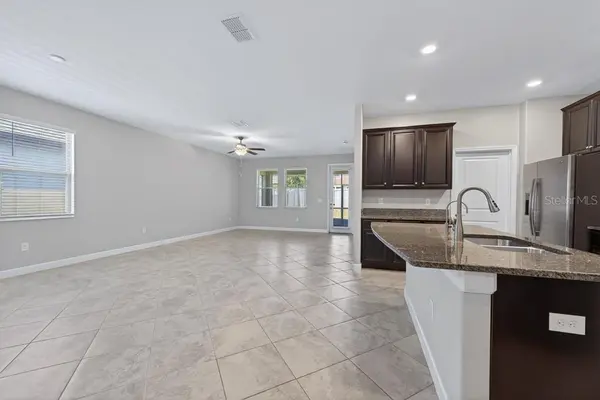 9832 SAGE CREEK DR, Sun City Center, FL 33573