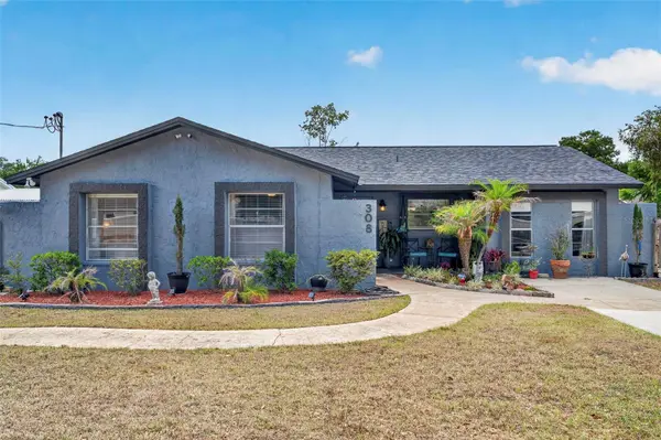 308 N MILLER RD, Valrico, FL 33594