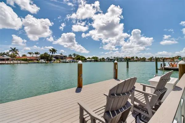 1260 81ST ST S, St Petersburg, FL 33707
