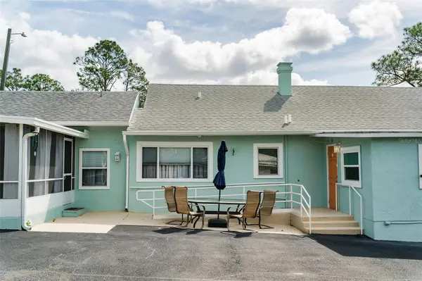 321 W PENNSYLVANIA AVE, Deland, FL 32720