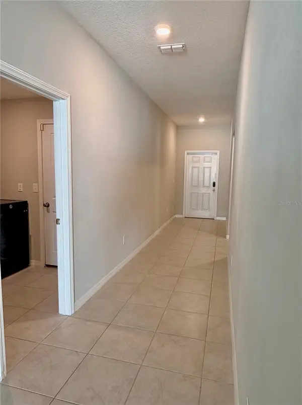 11206 KELLY GREEN AVE, Wimauma, FL 33598