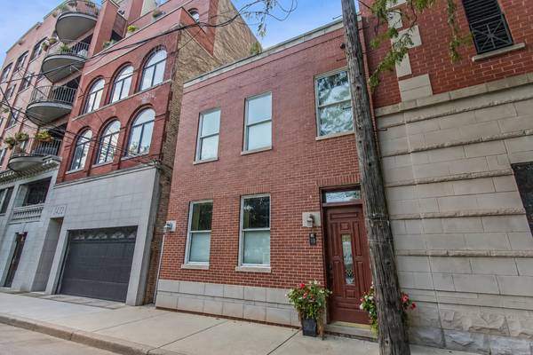 1436 N Orleans ST, Chicago, IL 60610