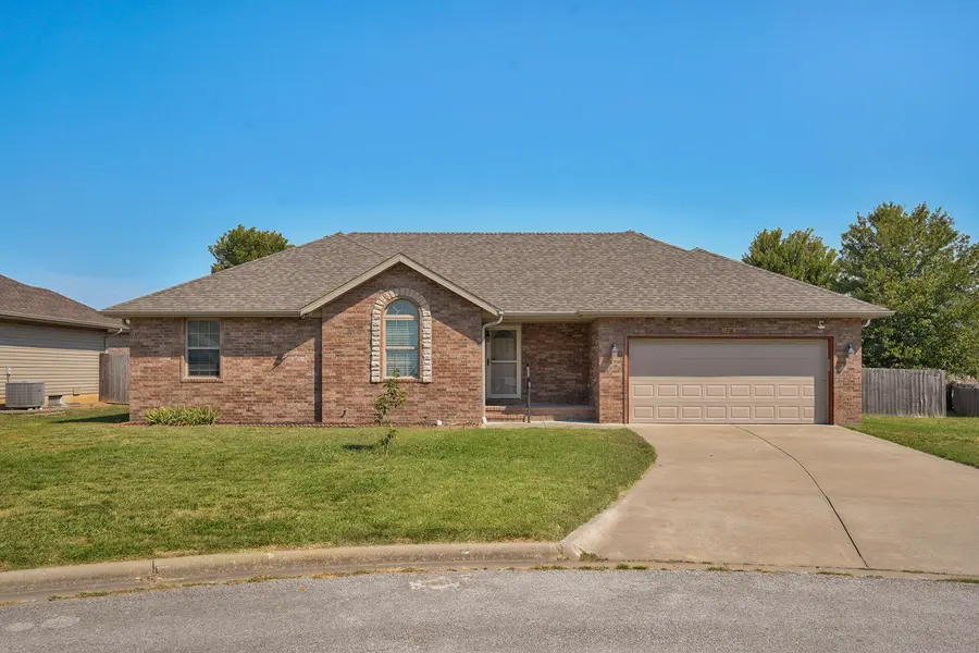 1214 S Sicily CT, Republic, MO 65738