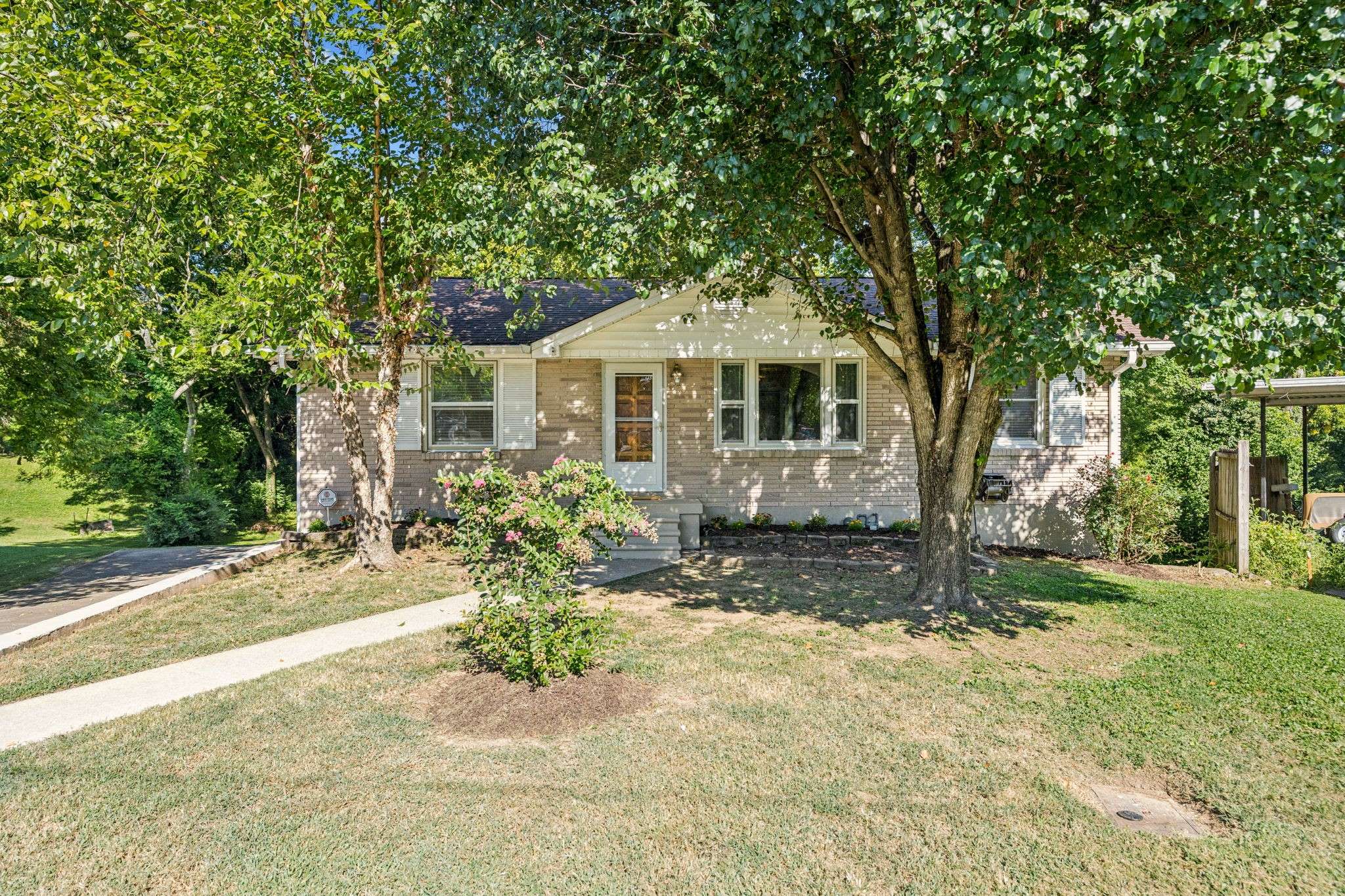 4803 Wales Ct, Nashville, TN 37211