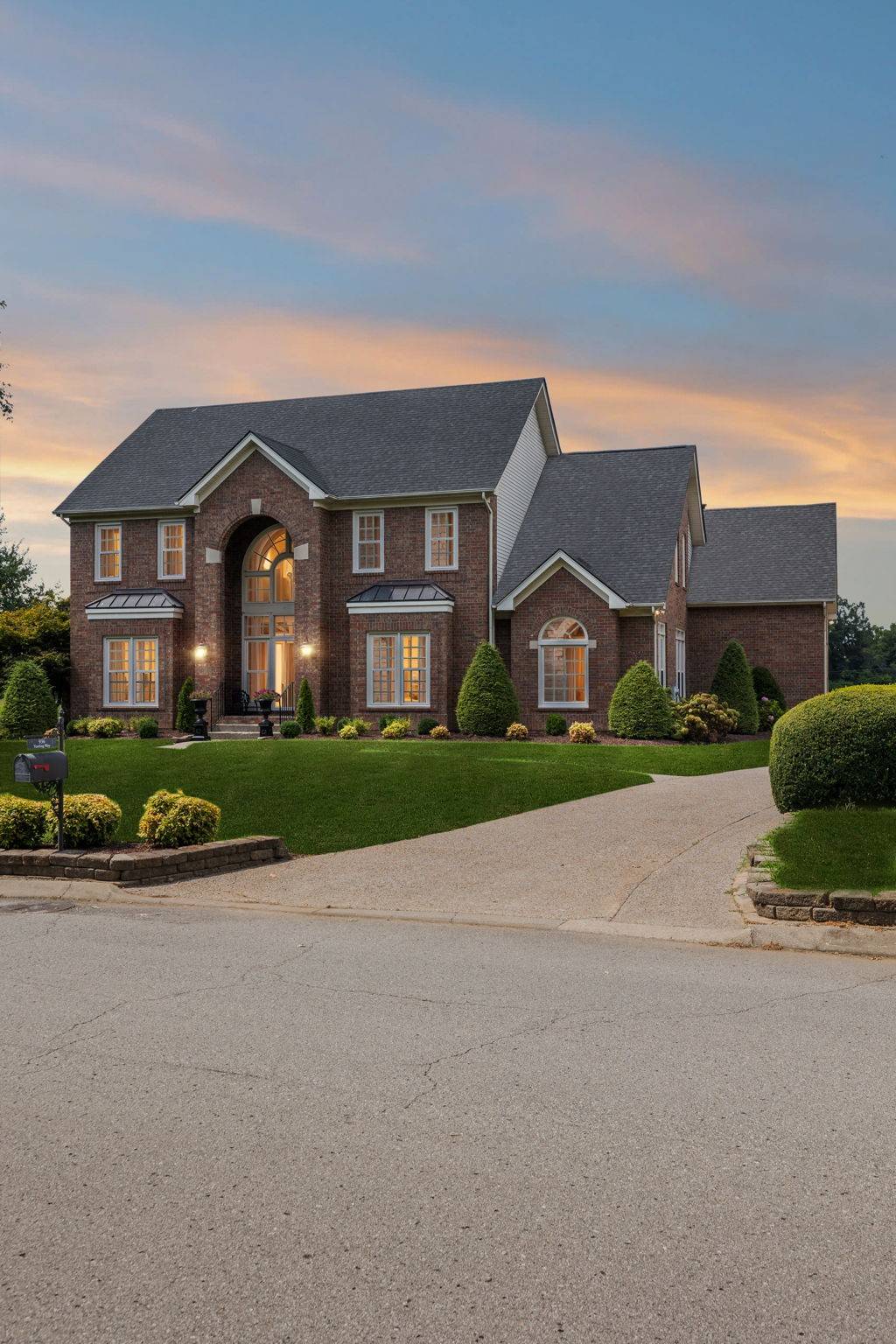 936 Yearling Way, Nashville, TN 37221