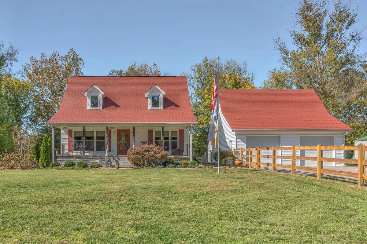 6285 Medley Ammonette Rd, Buffalo Valley, TN 38548