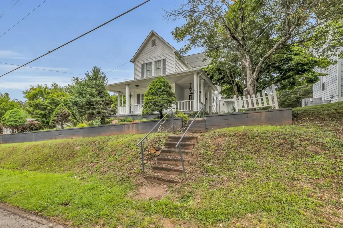 253 Main Street, Ducktown, TN 37326