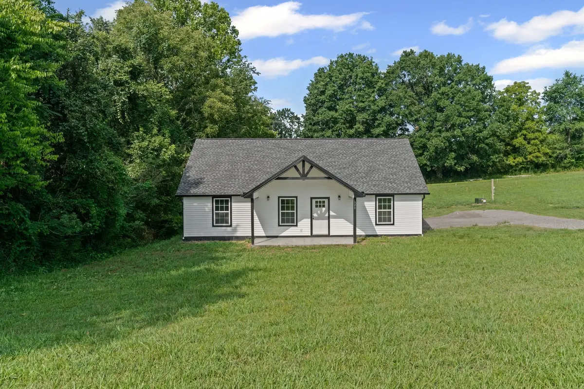 120 Brush creek, Brush Creek, TN 38547