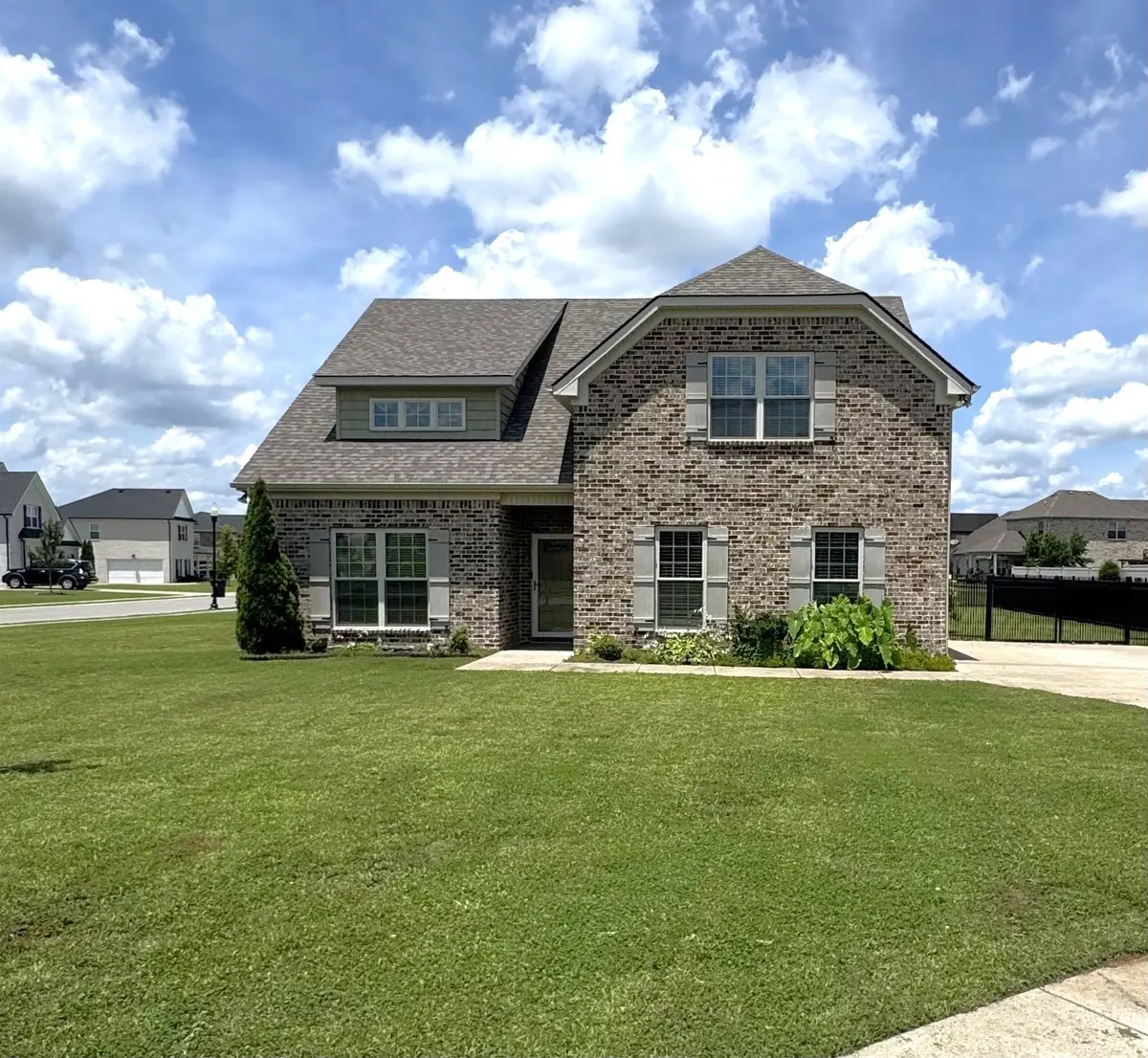 2210 Delafield Ct, Murfreesboro, TN 37128