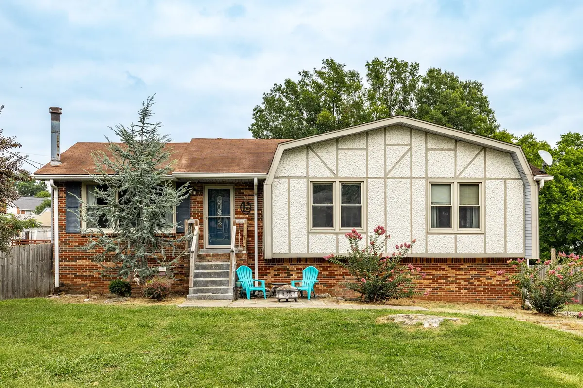 119 Susan Dr, Hendersonville, TN 37075