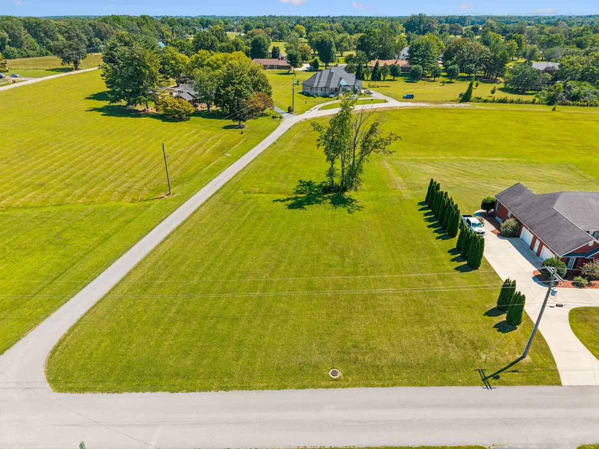 0 Golf Club Dr, Smithville, TN 37166