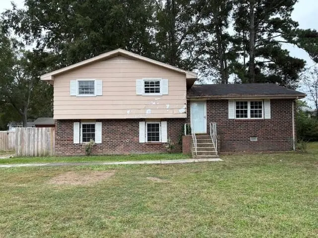 4 Dogwood Drive, Fort Oglethorpe, GA 30742