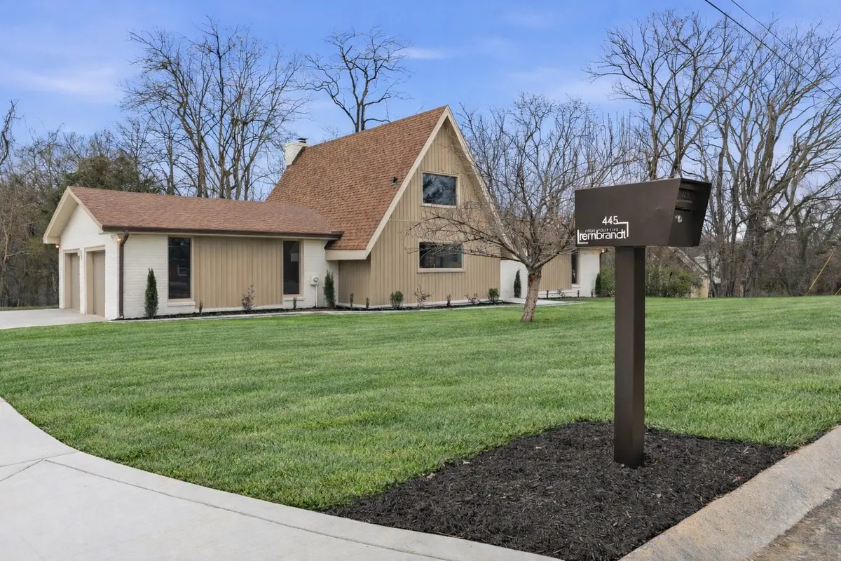 445 Rembrandt Dr, Old Hickory, TN 37138