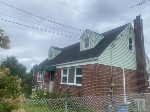 1301 Times AVE, Elmont, NY 11003