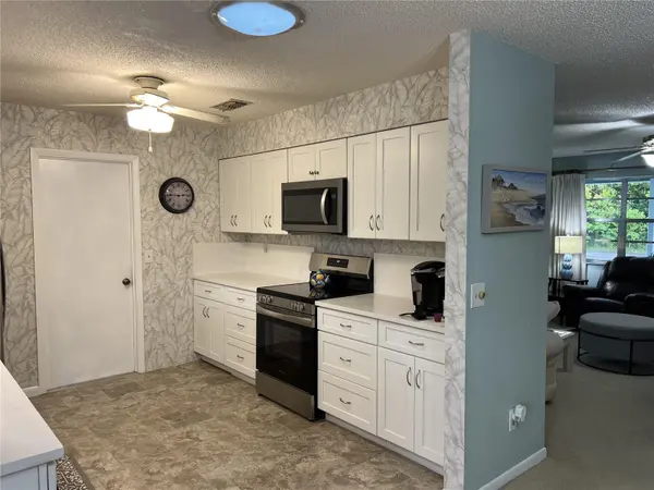 615 RICHARD ST, New Smyrna Beach, FL 32168
