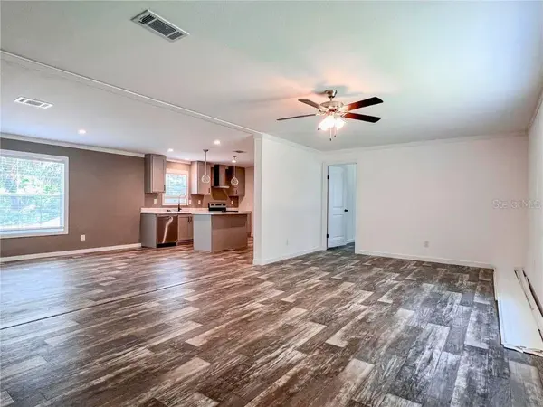6165 SECRET PL, Brooksville, FL 34604