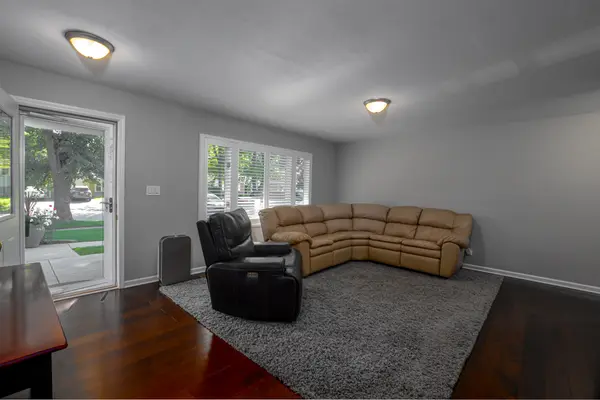 Address not disclosed, Woodridge, IL 60517