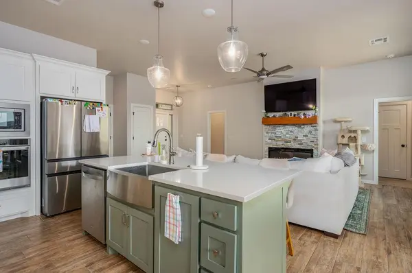 4604 Bermuda DR, Mustang, OK 73064