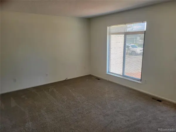 9401 N Brentwood ST, Broomfield, CO 80021