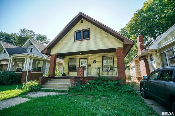 2203 N LINN ST, Peoria, IL 61604